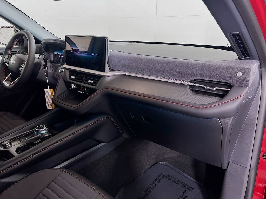 New 2026 Ford Explorer ST-Line w/ ST-Line Street Pack image 31