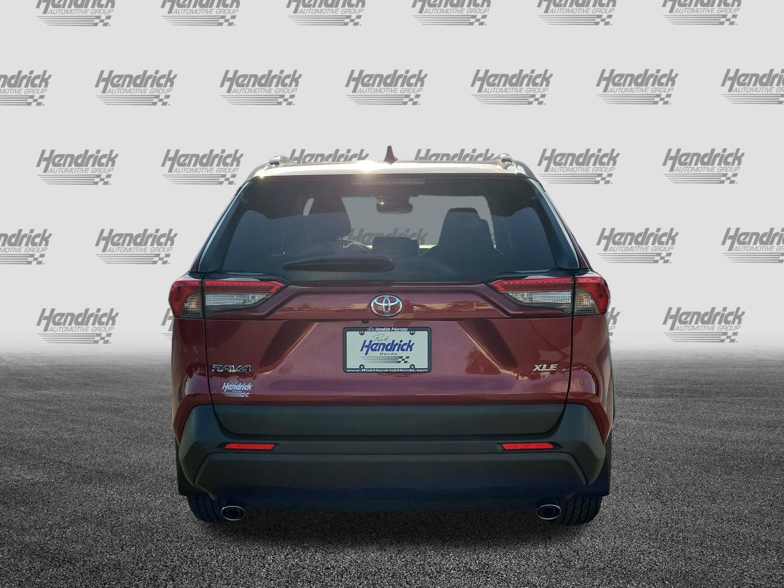 Used 2025 Toyota RAV4 XLE w/ Convenience Package FWD image 6