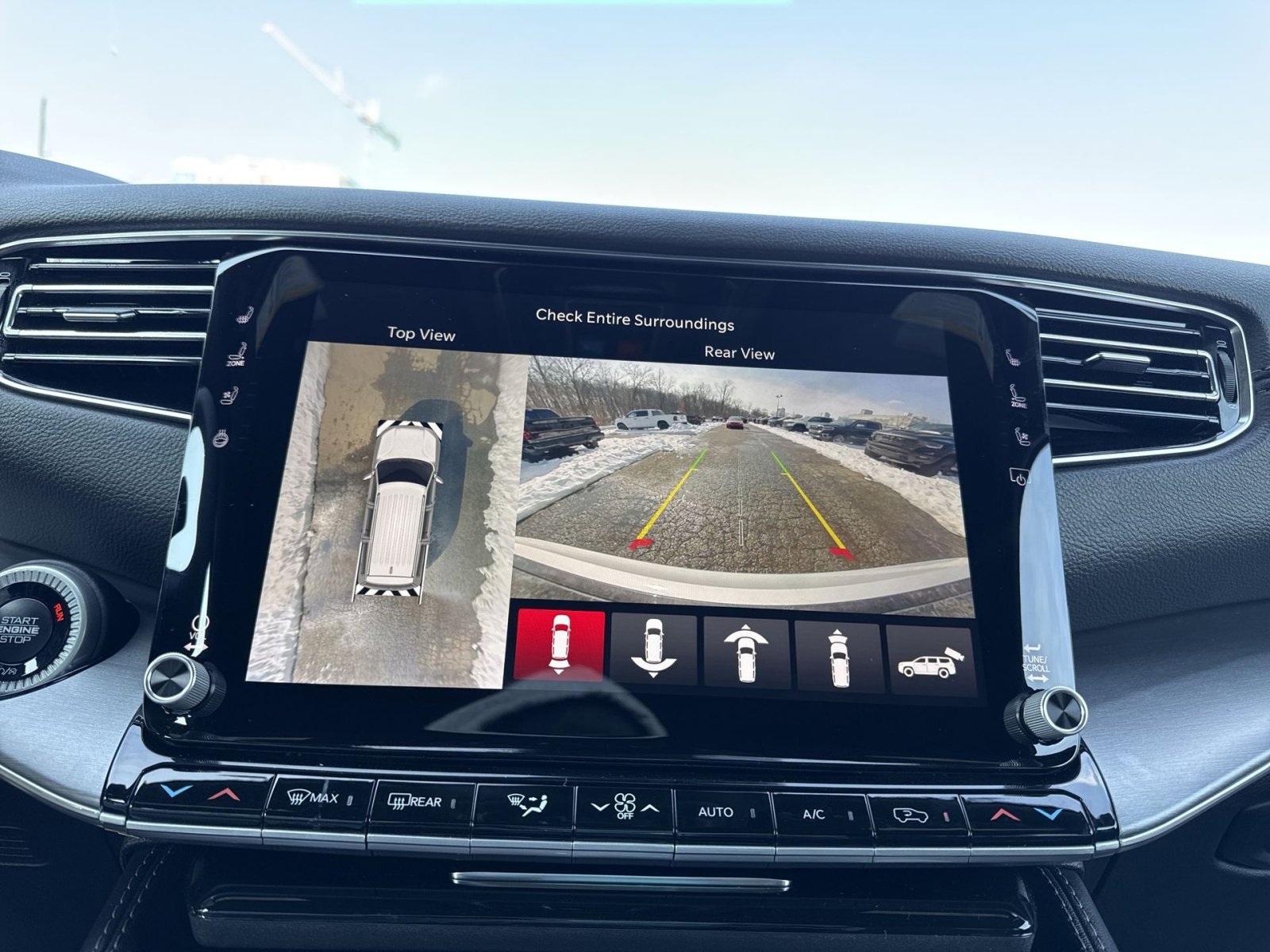 New 2026 Jeep Grand Wagoneer L 4WD w/ Premium Group I image 19