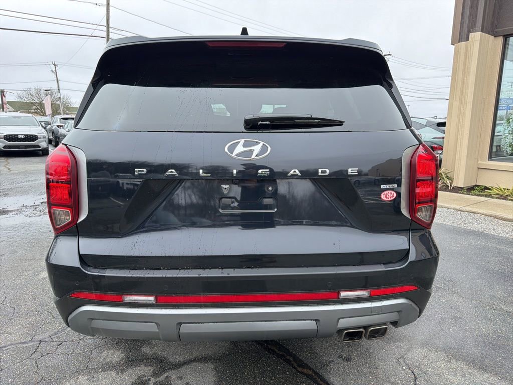 Used 2023 Hyundai Palisade SE w/ Cargo Package AWD/4WD image 6