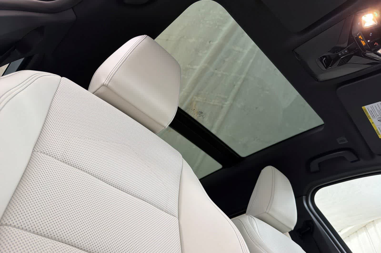 New 2026 BMW X1 xDrive28i w/ Technology Package AWD/4WD image 17