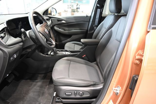 Used 2024 Buick Encore GX Preferred w/ Comfort Package image 9