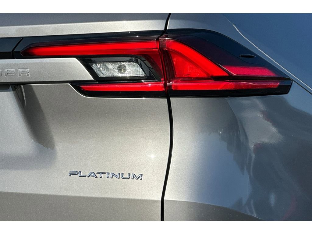 Certified 2025 Toyota Grand Highlander AWD image 35