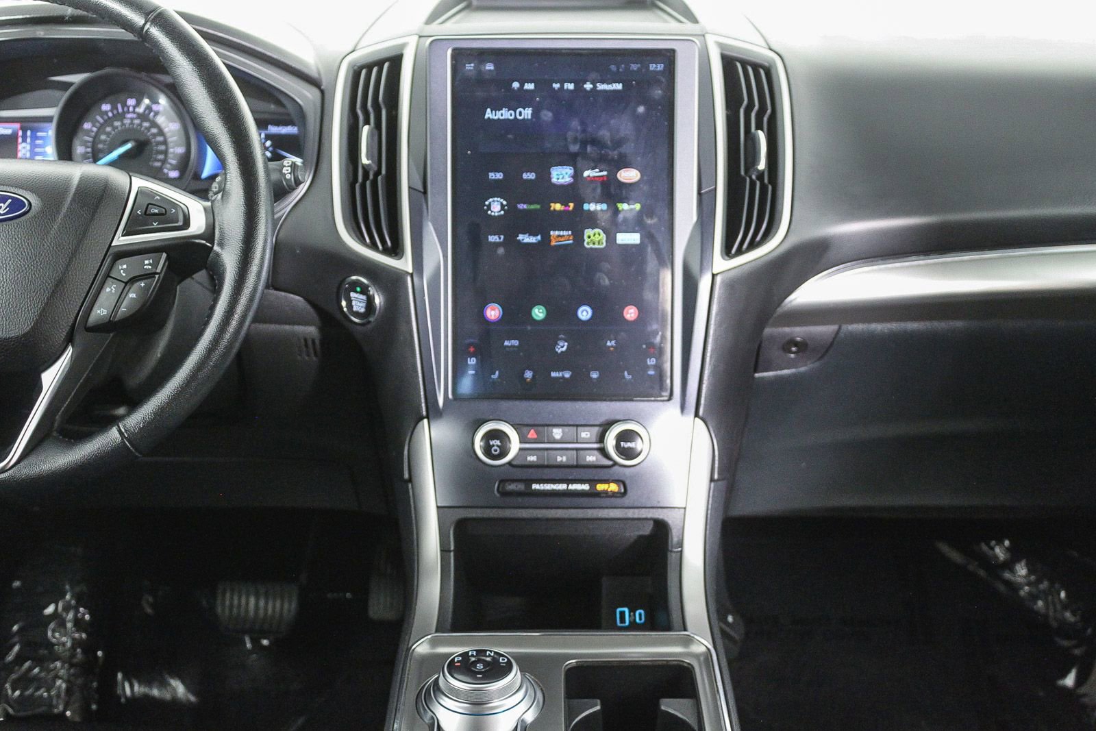 Used 2022 Ford Edge SEL image 14