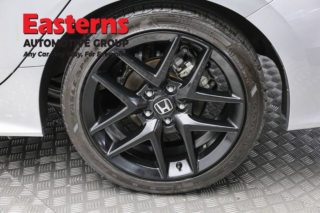 Used 2025 Honda Civic Sport image 8