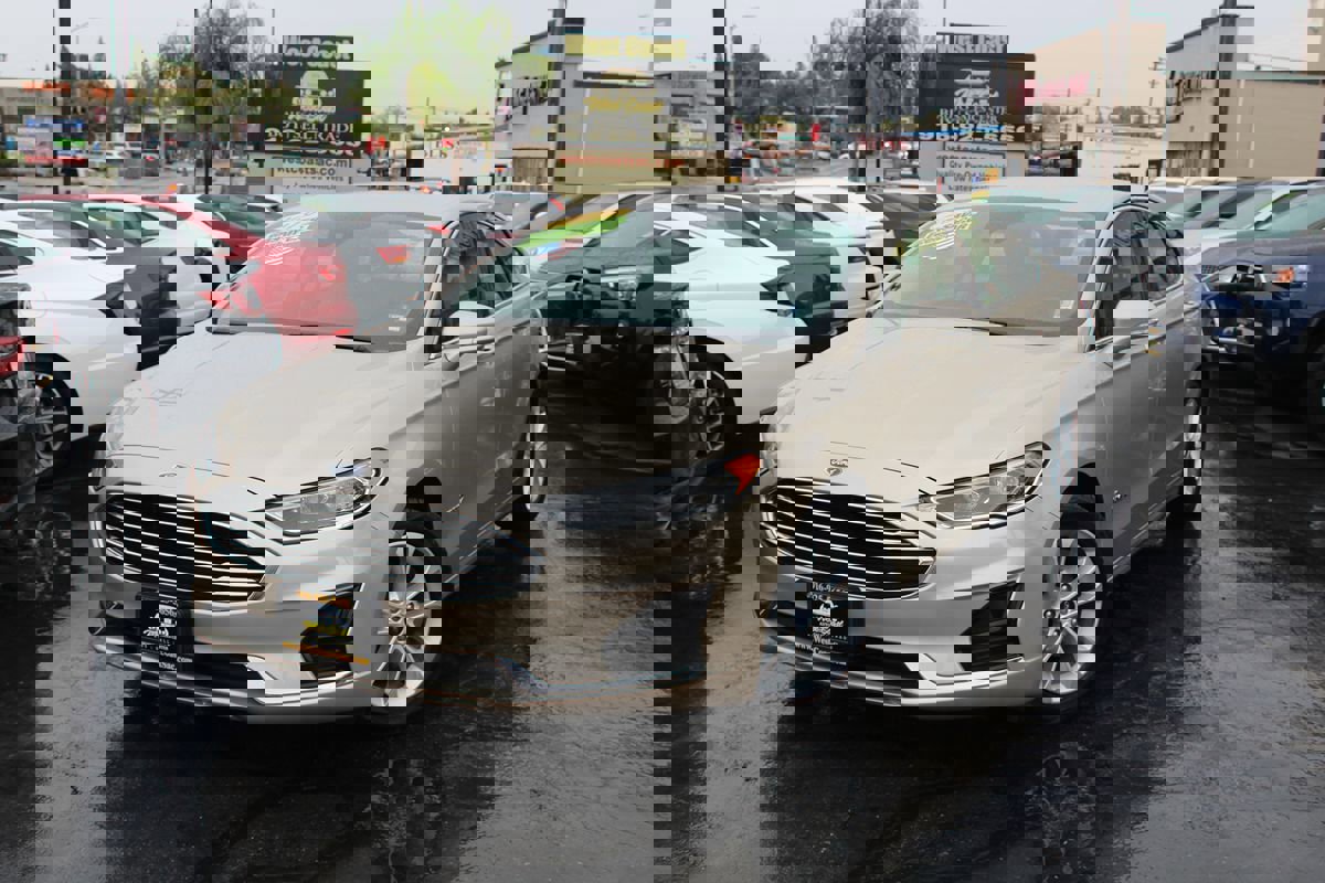 Used 2019 Ford Fusion SEL image 36