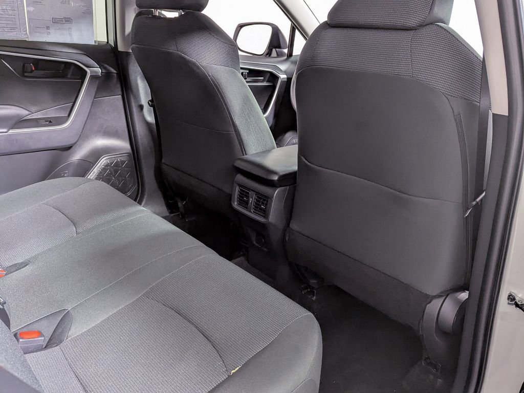 Certified 2024 Toyota RAV4 LE image 40