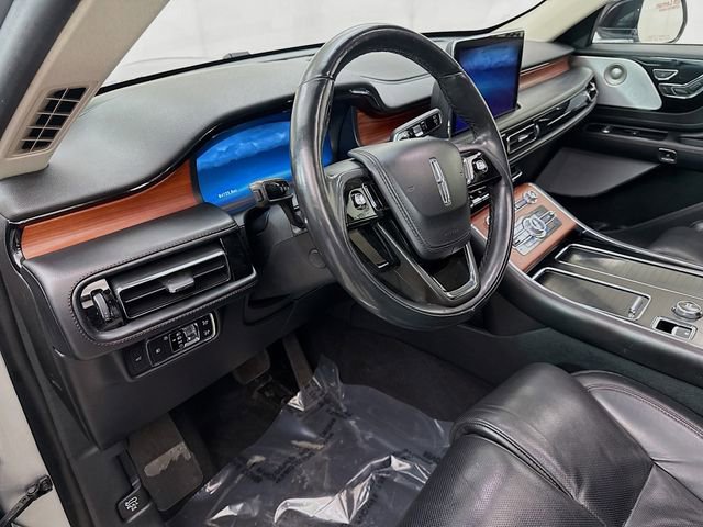 Used 2021 Lincoln Aviator Reserve w/ Equipment Group 202A image 11