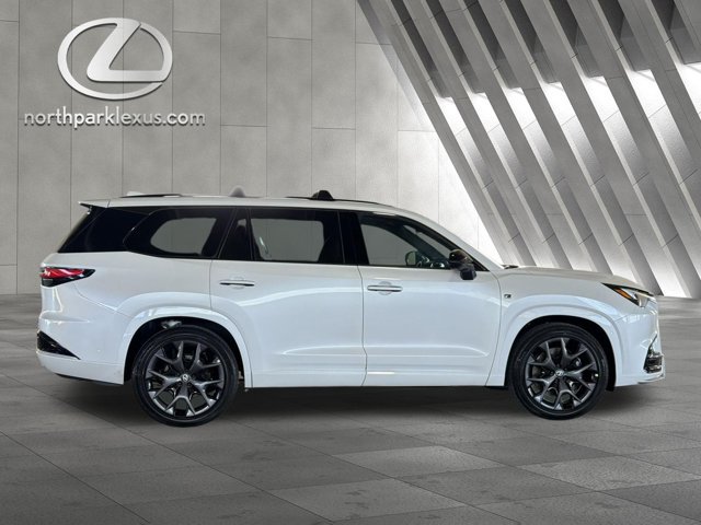 Certified 2026 Lexus TX 500h AWD w/ Technology Package image 4
