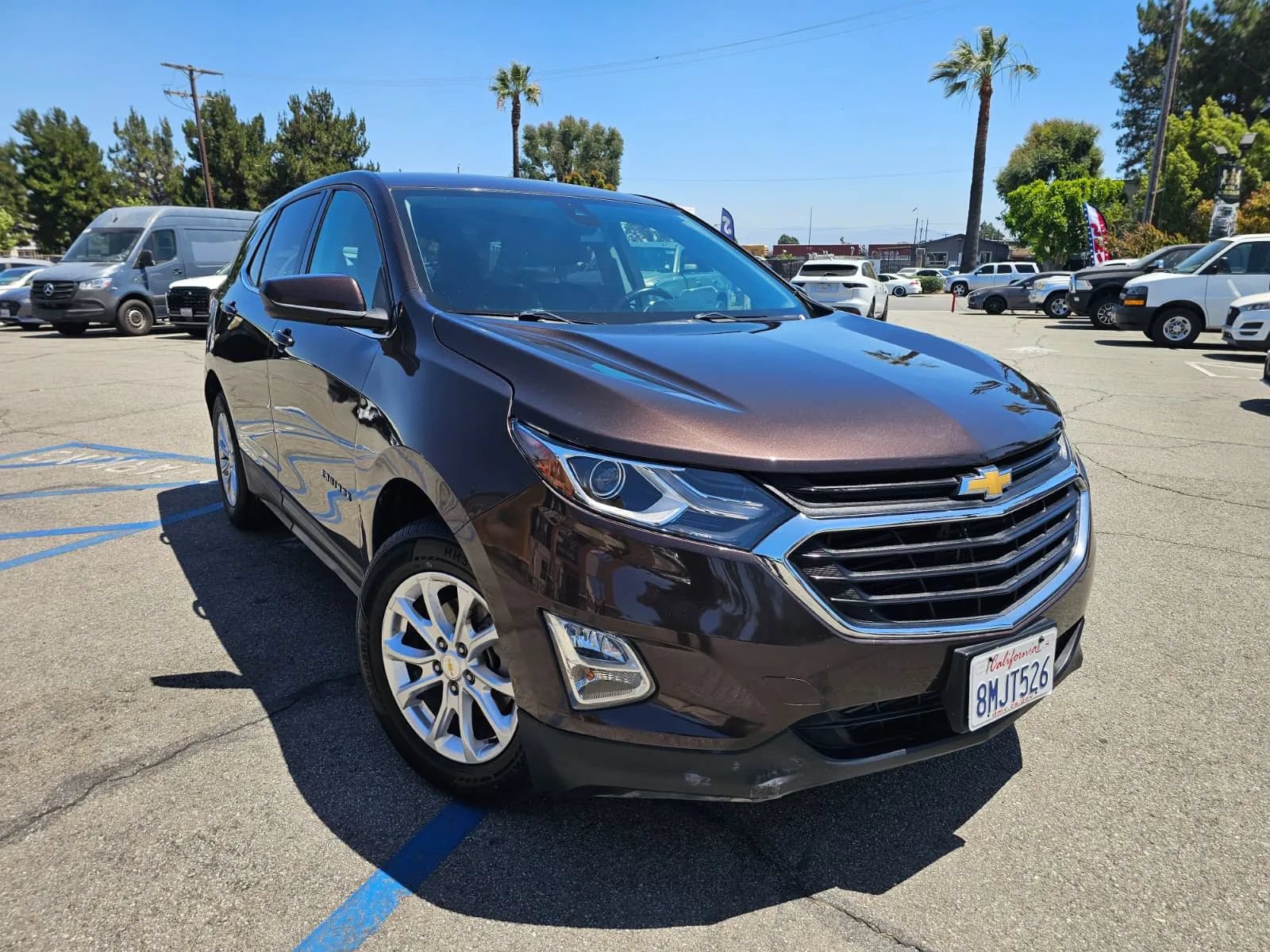 Used 2020 Chevrolet Equinox LT FWD image 3