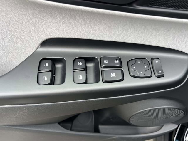 Certified 2023 Hyundai Kona SEL image 17