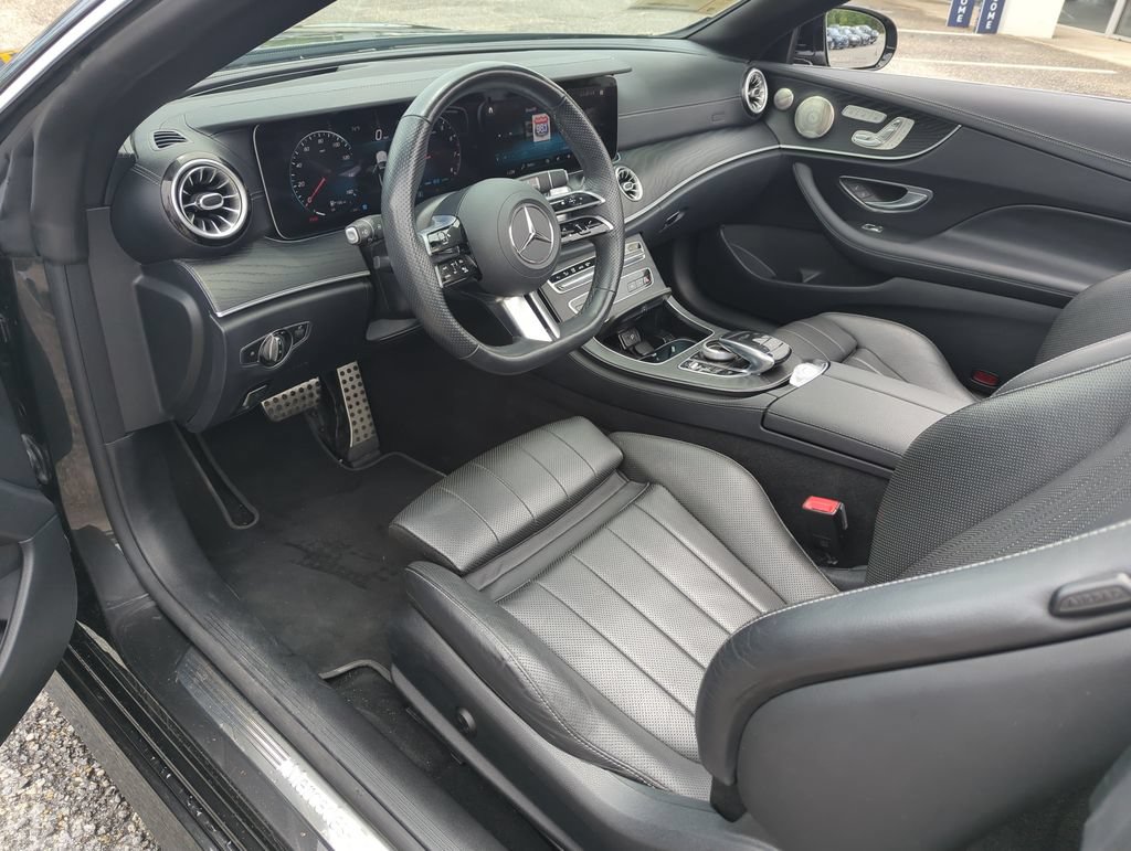 Used 2023 Mercedes-Benz E 450 Cabriolet w/ AMG Line image 11