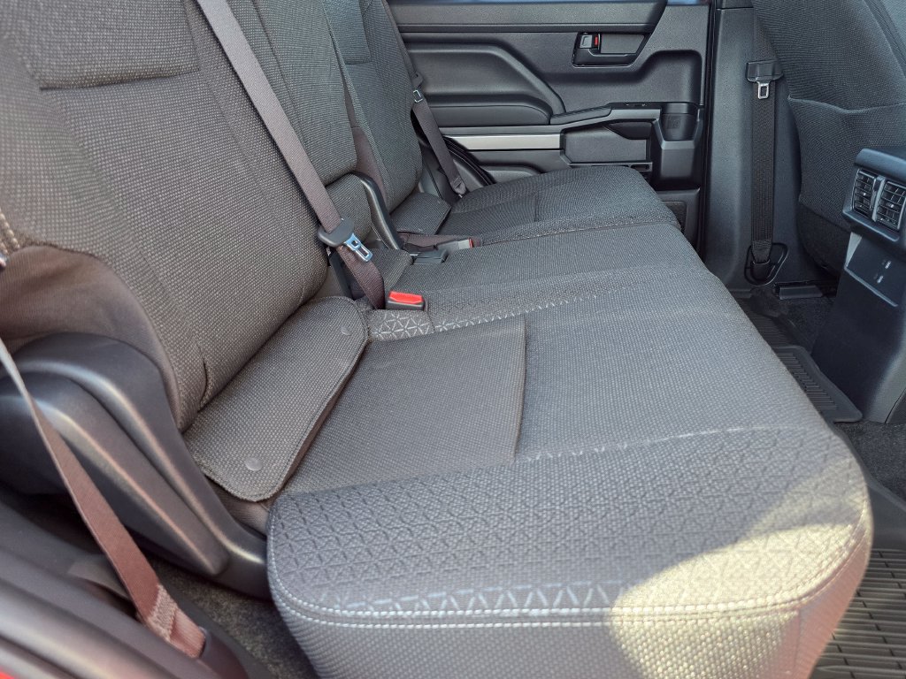 New 2026 Toyota 4Runner SR5 AWD/4WD image 19