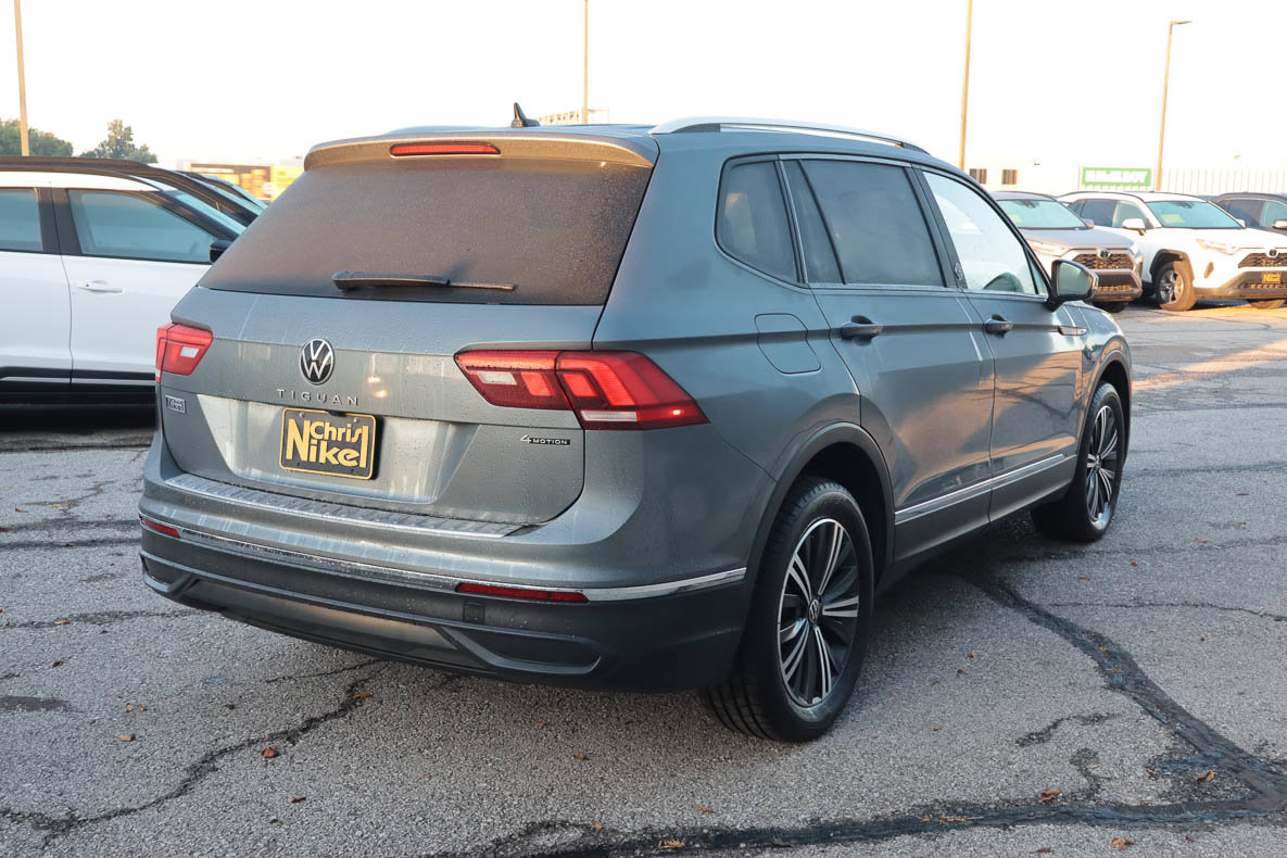 Used 2024 Volkswagen Tiguan Wolfsburg Edition AWD/4WD image 4