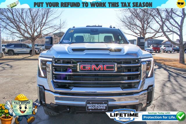 Used 2024 GMC Sierra 3500 SLE w/ SLE Convenience Package image 5