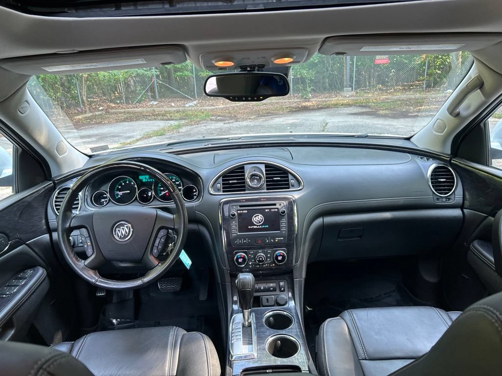 Used 2017 Buick Enclave Premium AWD/4WD image 29