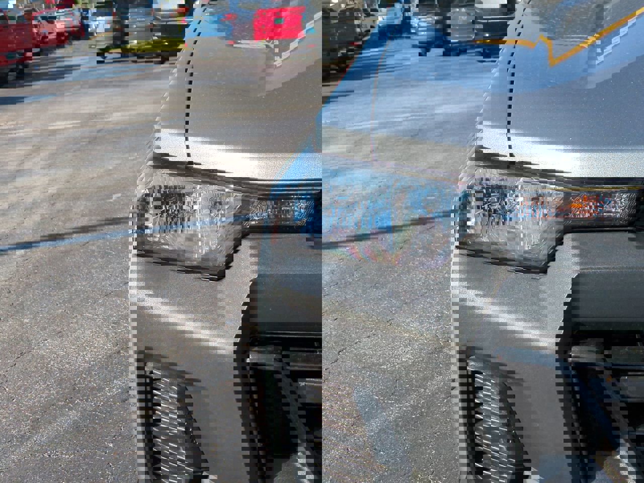 Used 2024 Chevrolet Colorado W/T image 10