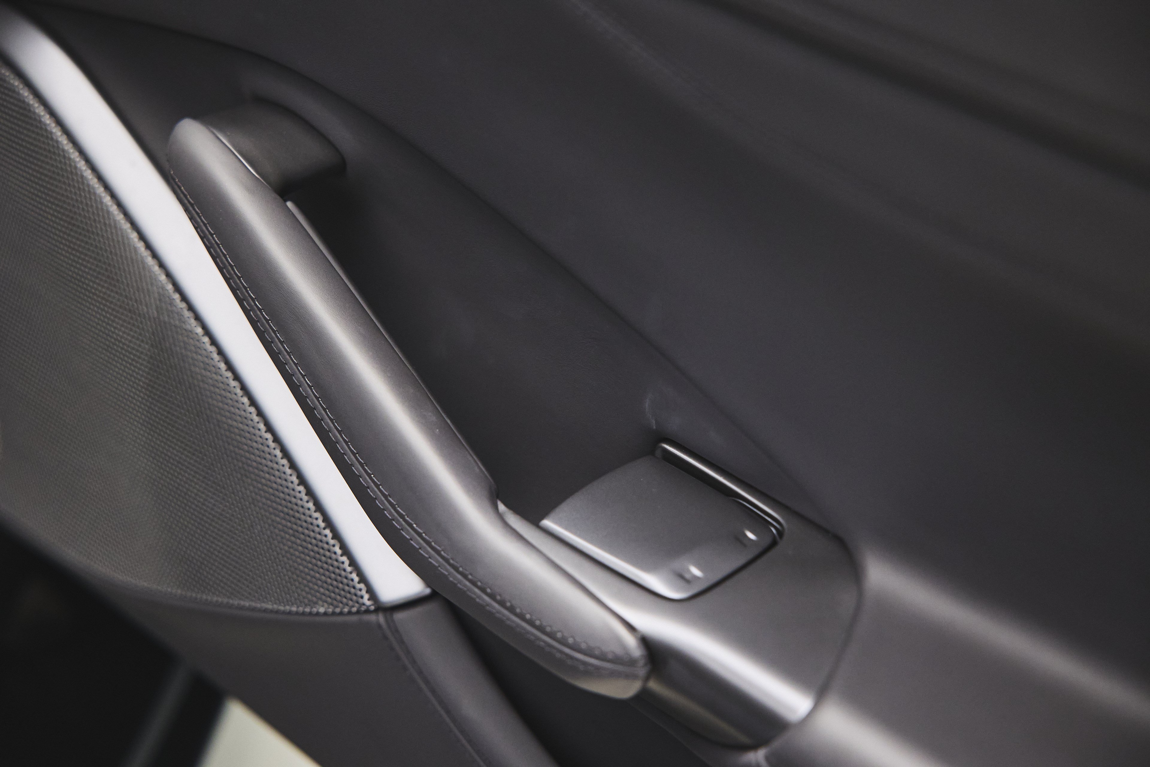 Used 2019 Ferrari Portofino RWD image 45