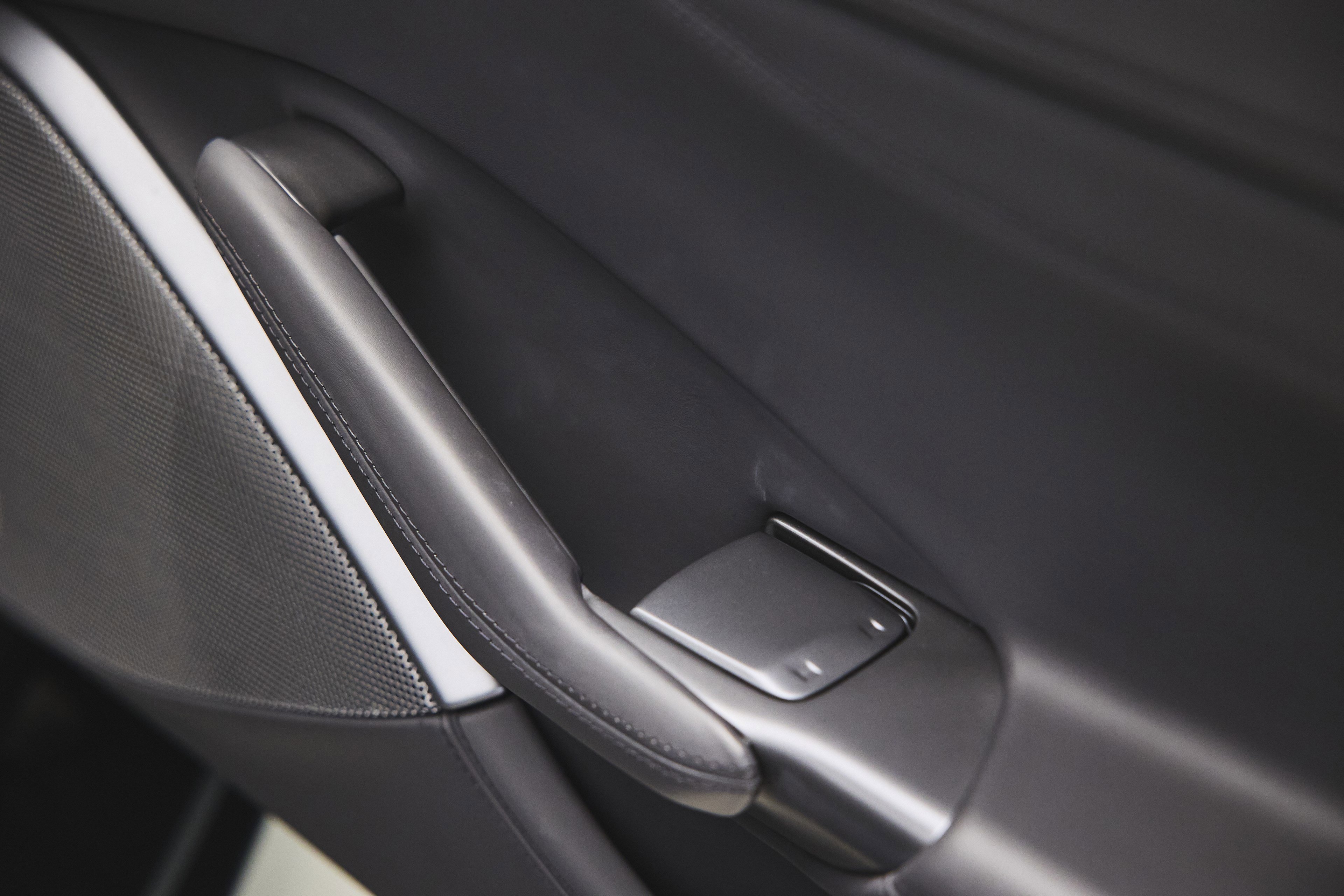 Used 2019 Ferrari Portofino RWD image 45