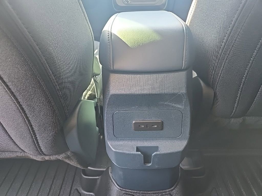 Used 2025 Ford Maverick XL w/ Equipment Group 102A image 25