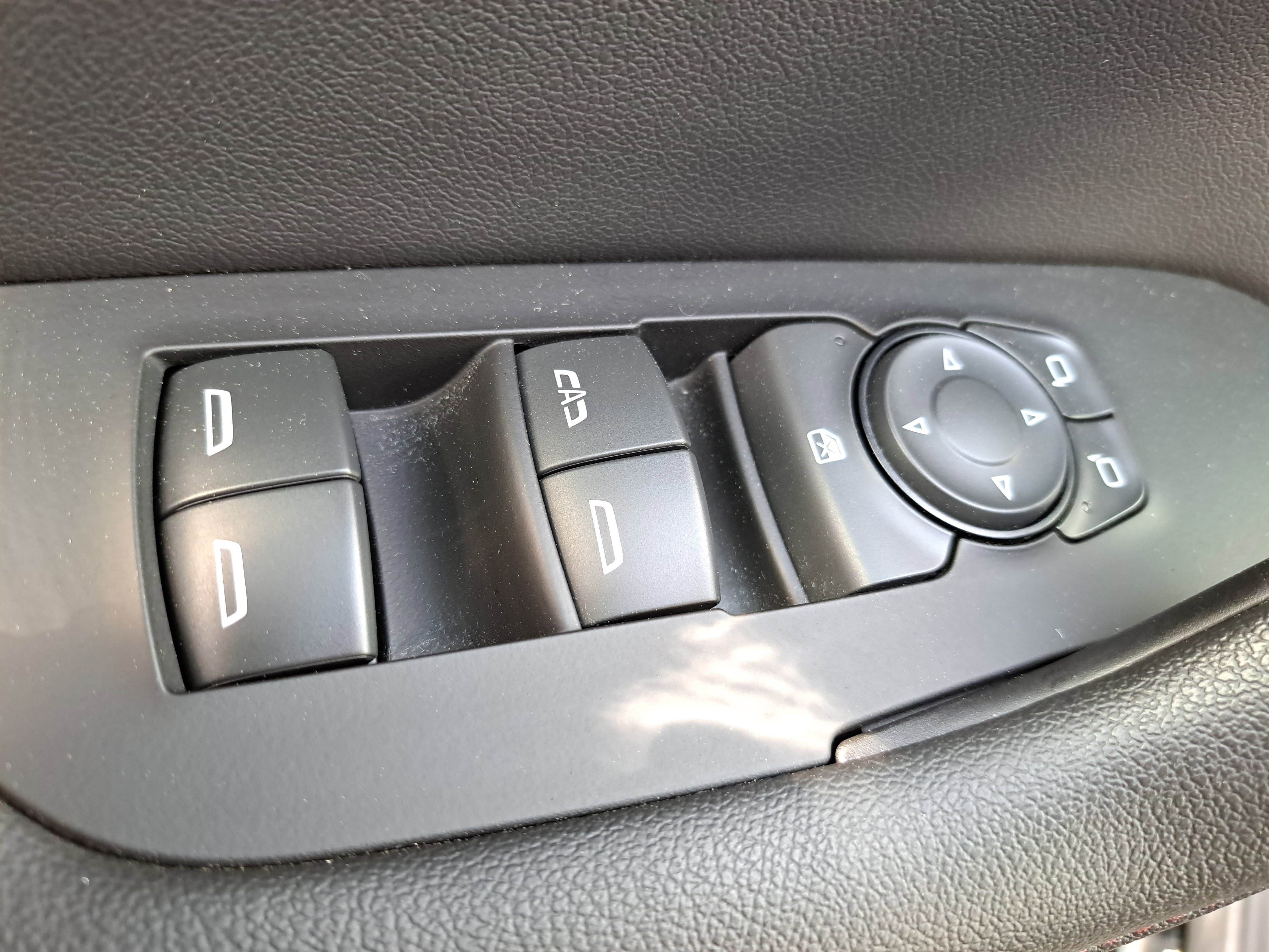 Used 2023 Chevrolet Blazer RS w/ Enhanced Convenience Package image 26