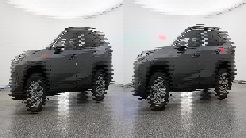 New 2025 Toyota RAV4 XLE image 18