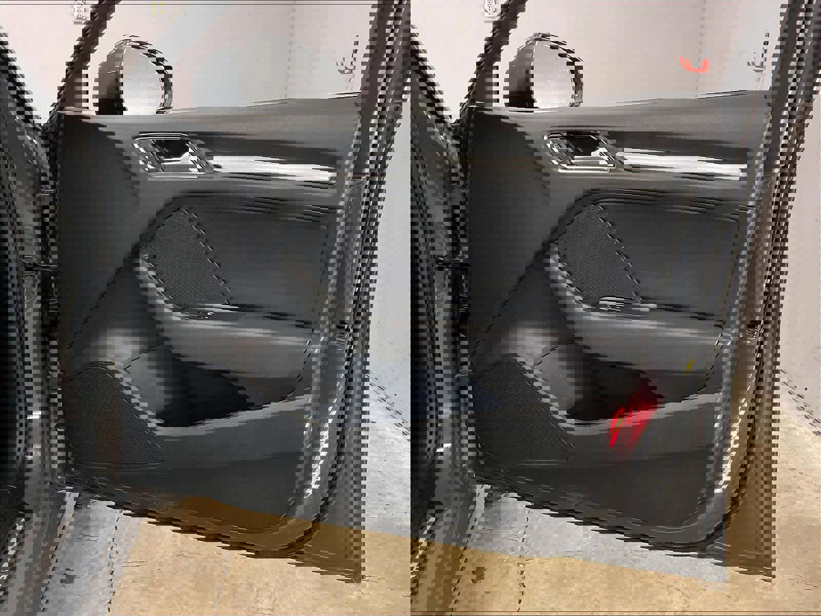 Used 2017 Audi A3 e-tron Premium image 25