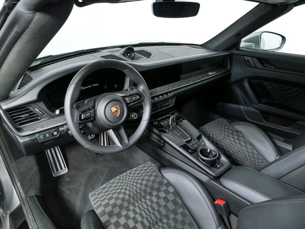 Certified 2026 Porsche 911 Carrera GTS RWD image 4