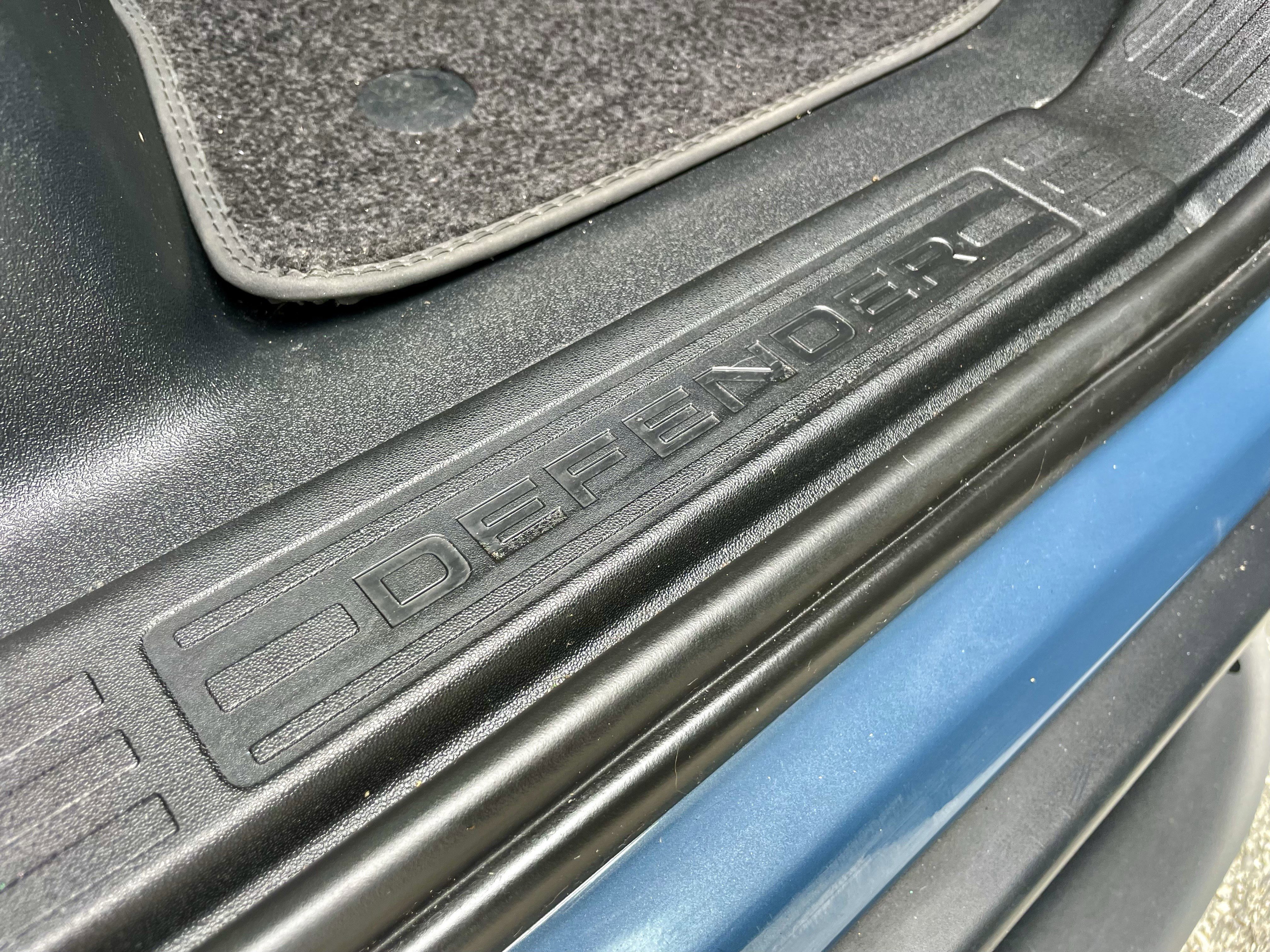 Used 2023 Land Rover Defender 110 S image 43
