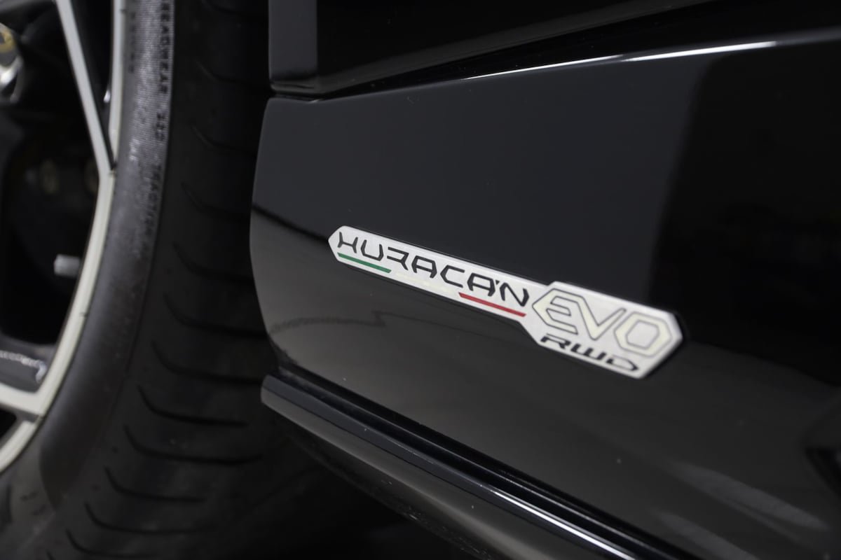 Used 2023 Lamborghini Huracan EVO RWD image 76