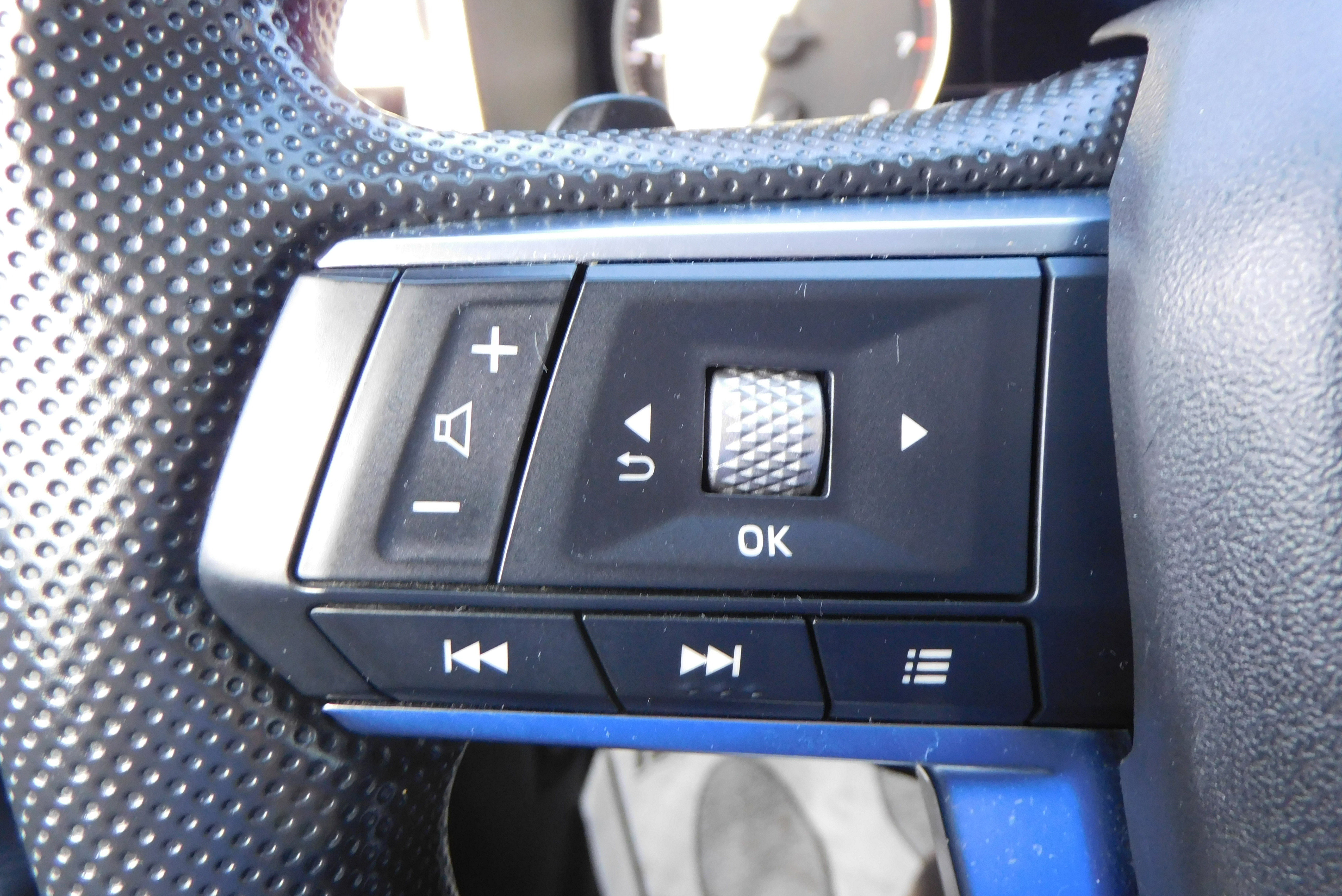 Used 2022 Mitsubishi Outlander ES image 17