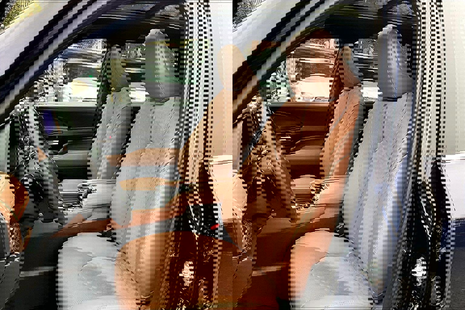 Used 2024 Toyota Grand Highlander AWD Hybrid image 24