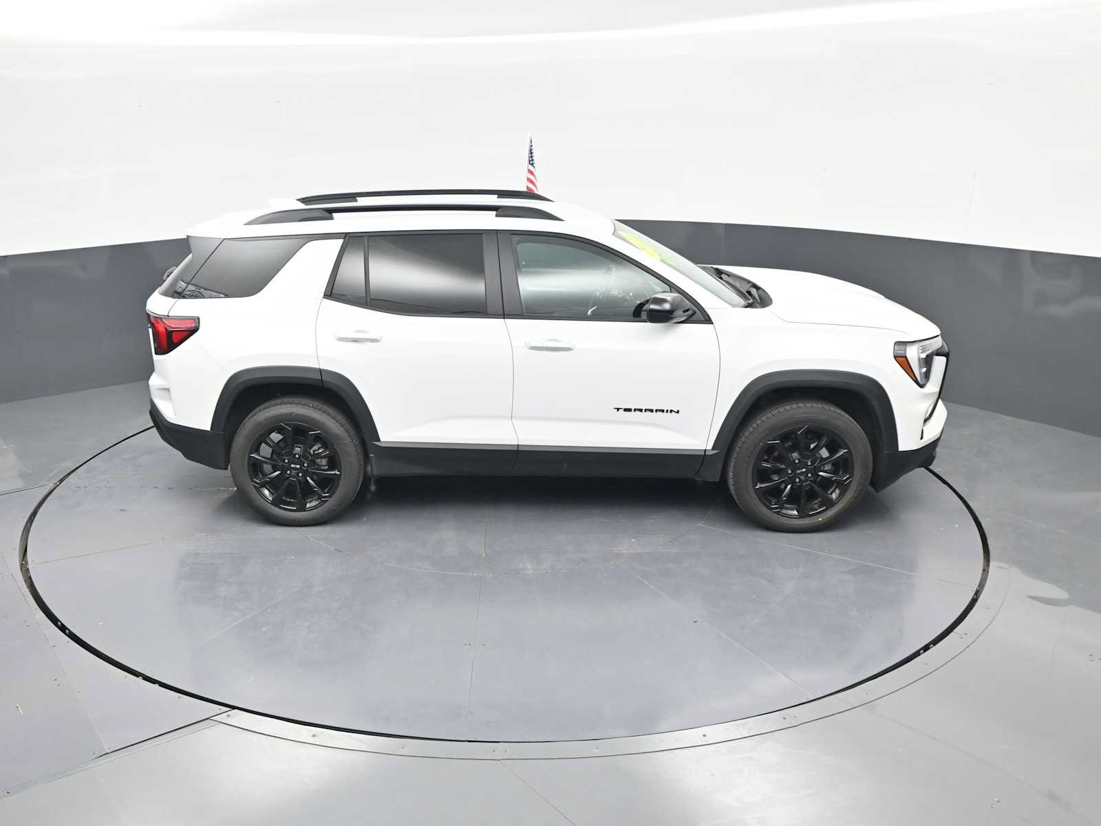 Used 2026 GMC Terrain Elevation w/ Elevation Premium Package AWD/4WD image 29