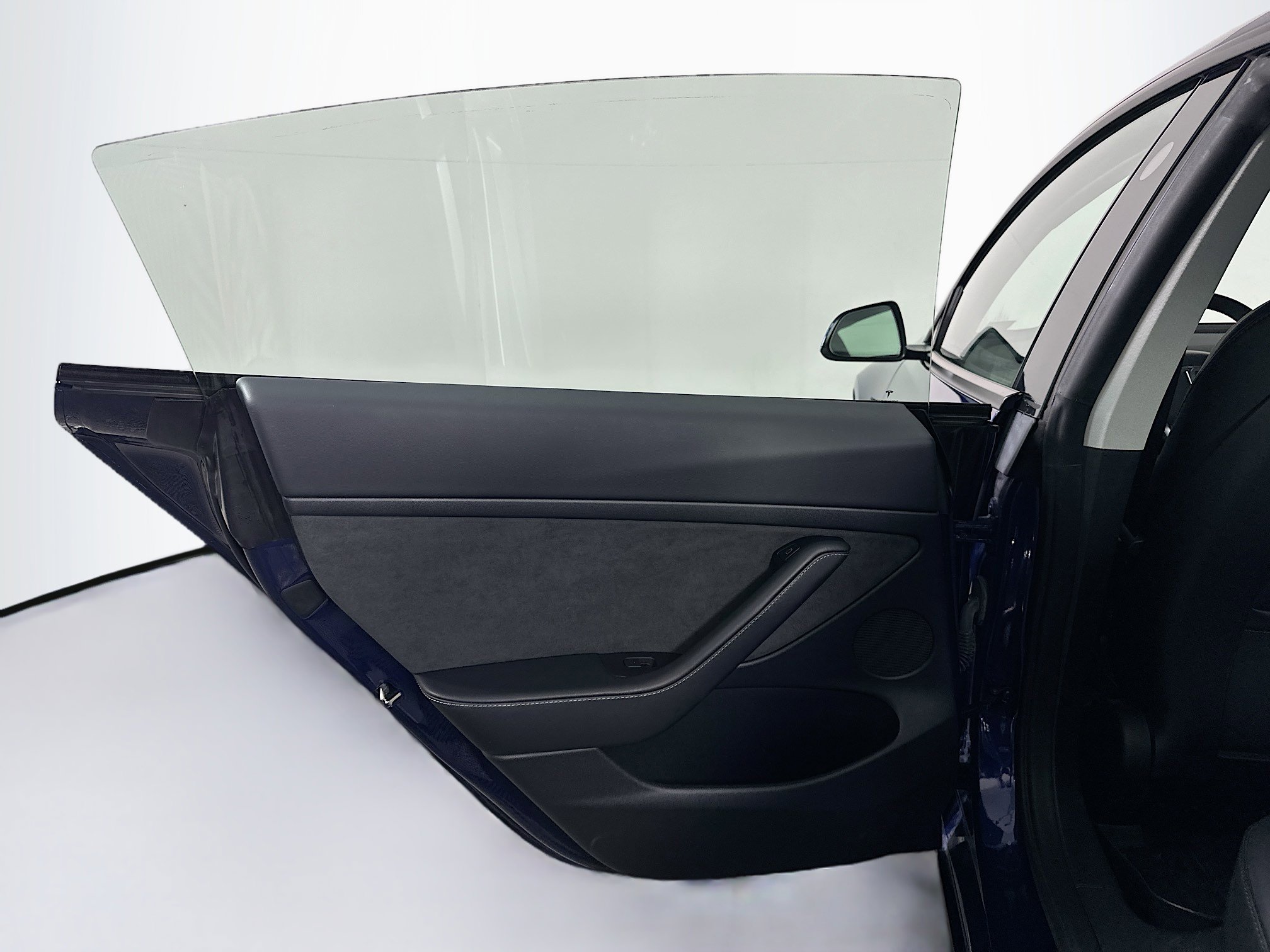 Used 2023 Tesla Model 3 Standard Range image 26