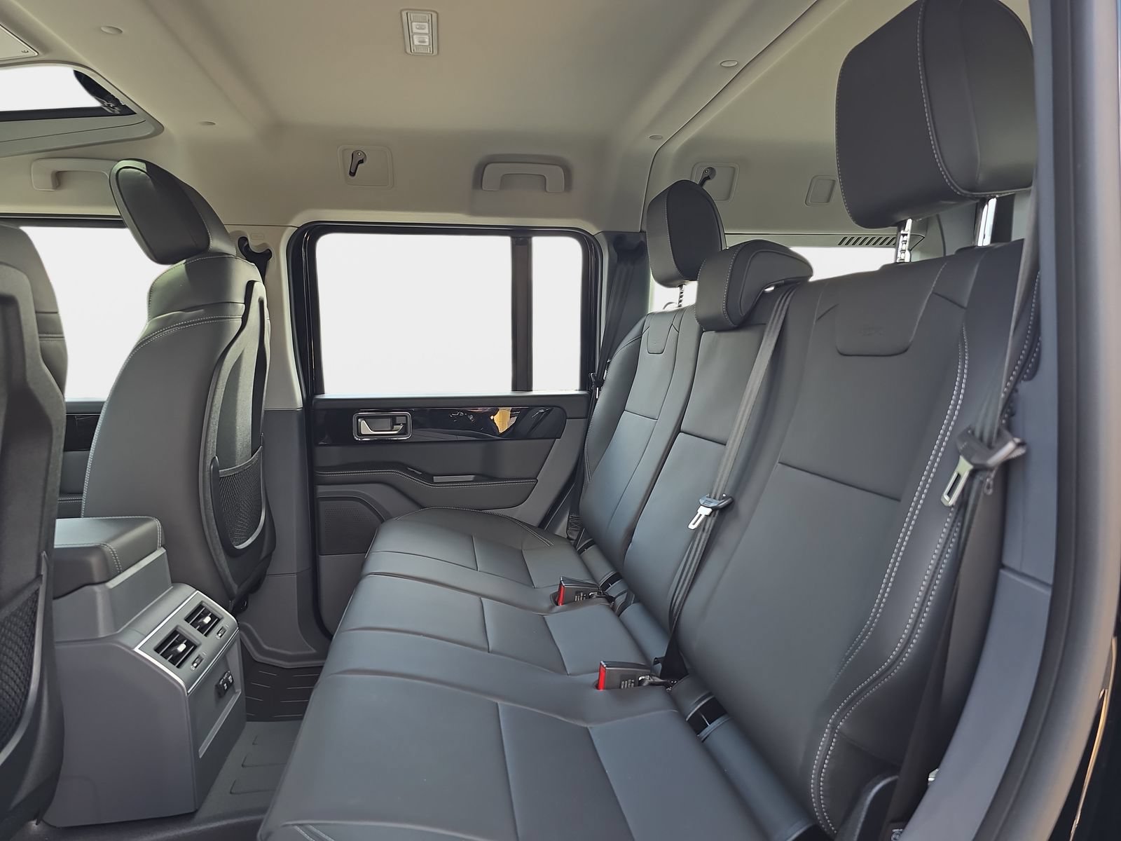 New 2026 INEOS Grenadier Station Wagon AWD/4WD image 14