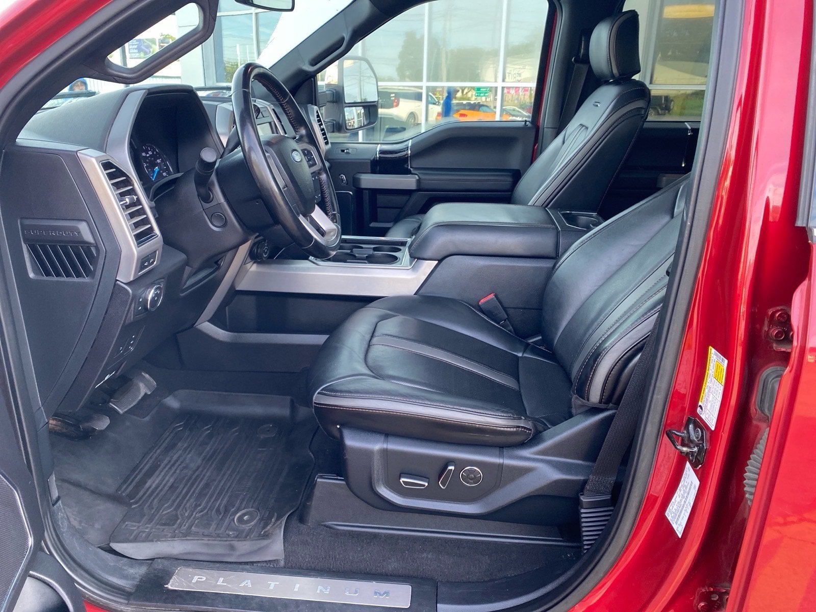 Used 2021 Ford F350 Platinum w/ FX4 Off-Road Package AWD/4WD image 10