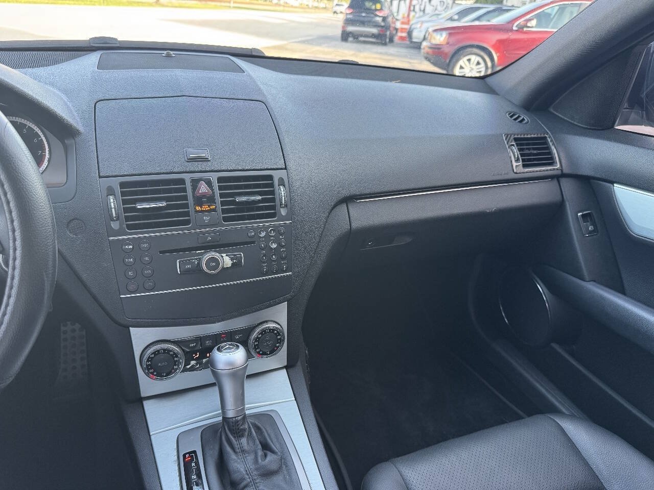 Used 2009 Mercedes-Benz C 300 Sedan image 26