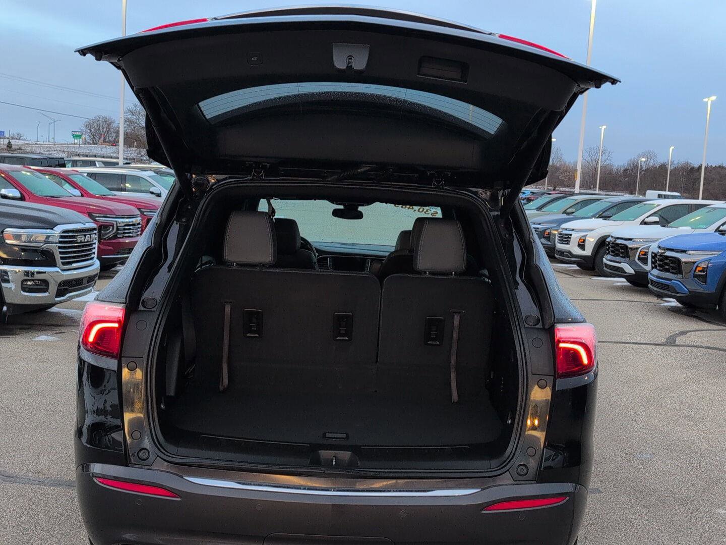 Used 2024 Buick Enclave Essence w/ Experience Buick Package image 6