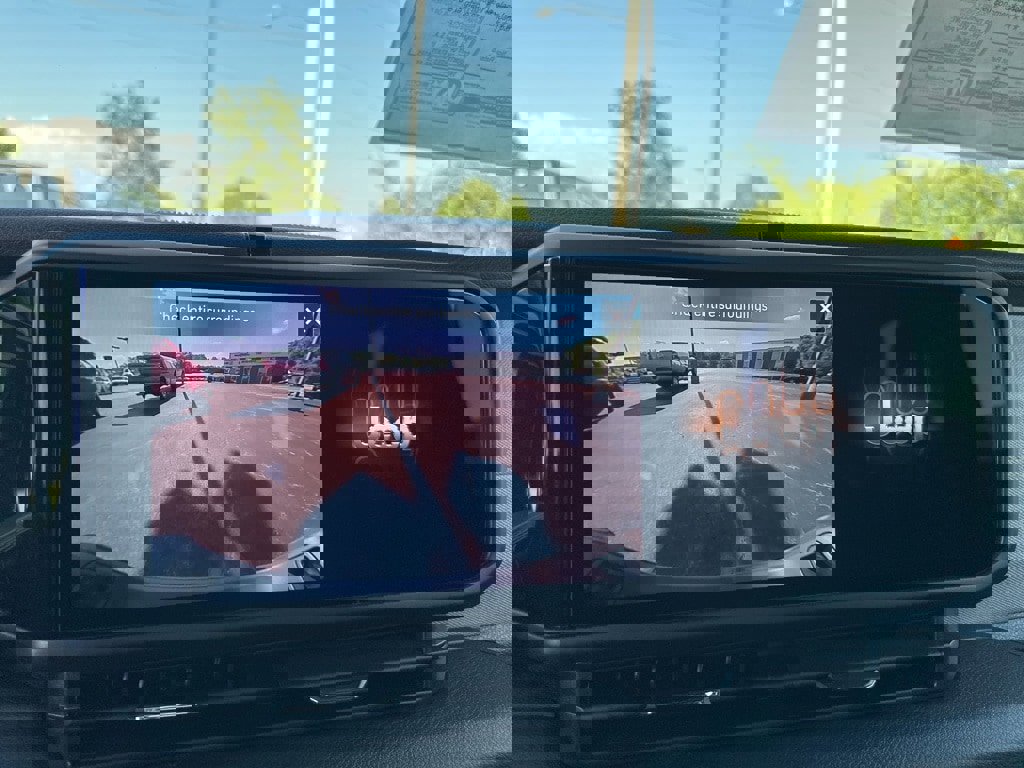 New 2025 Jeep Gladiator Sport image 28