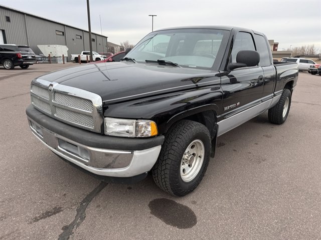 Used 1999 Dodge Ram 1500 Truck SLT image 3