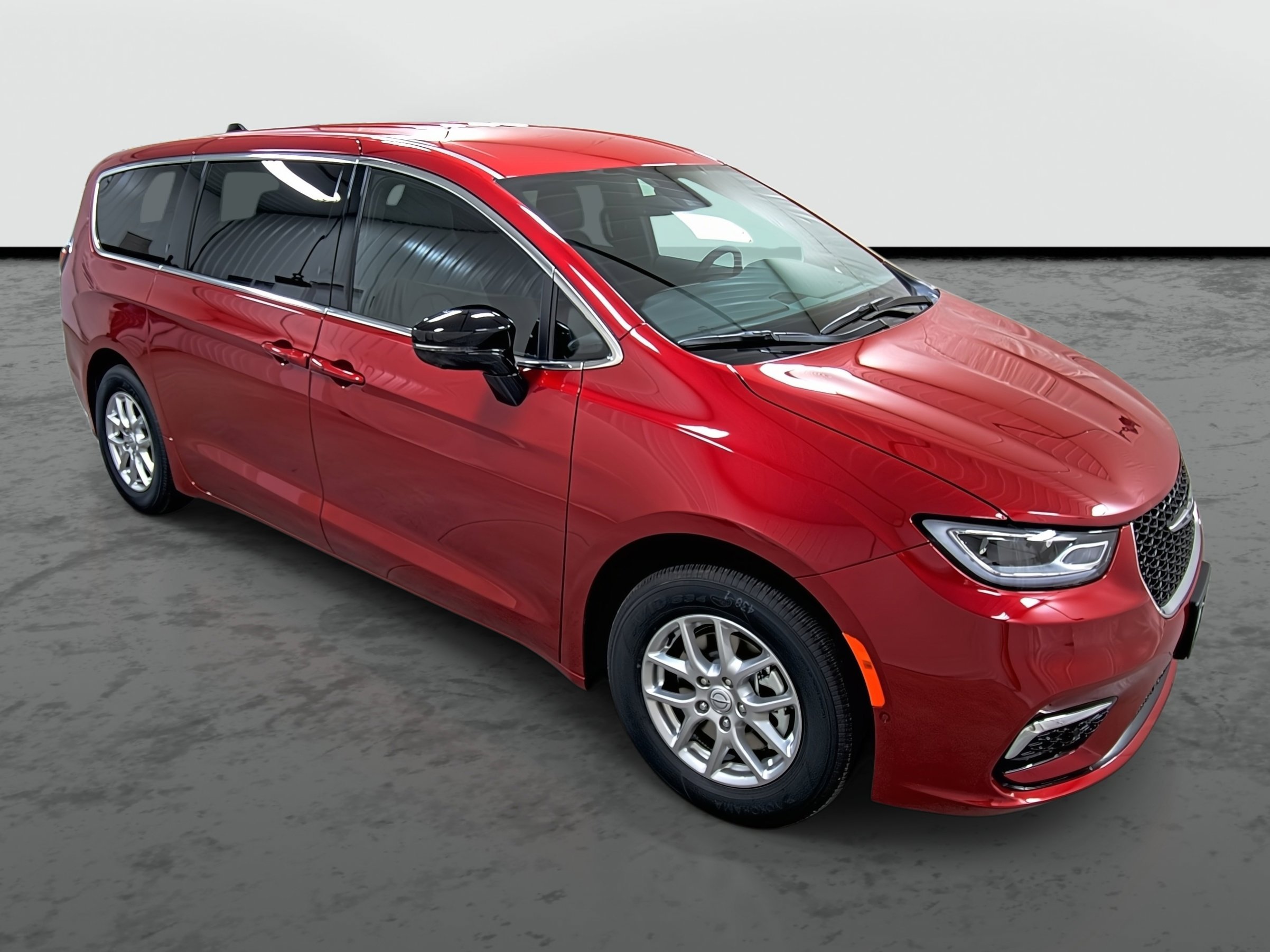 New 2026 Chrysler Pacifica Select FWD image 5