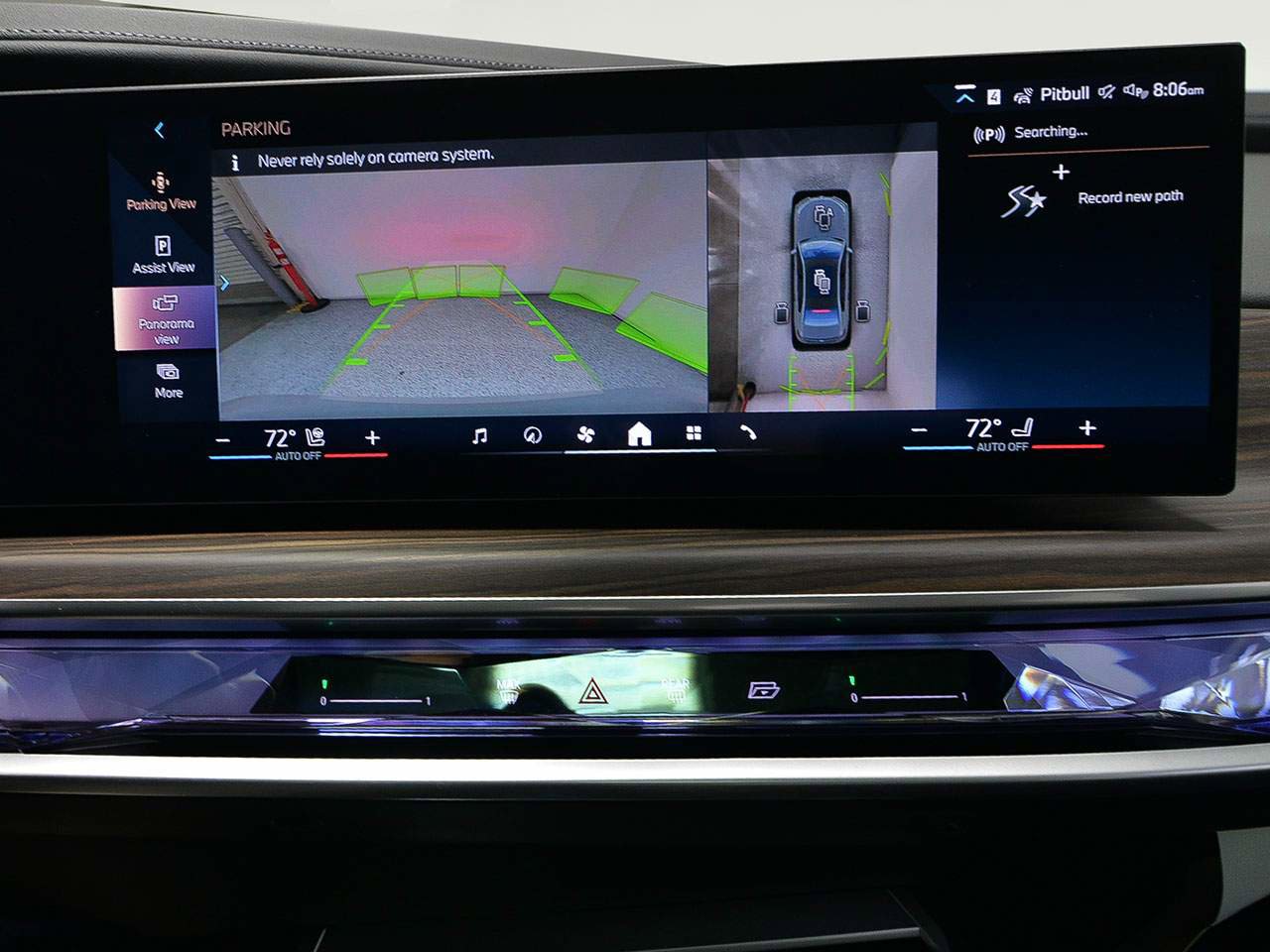 Used 2026 BMW i7 eDrive50 w/ M Sport Package RWD image 15