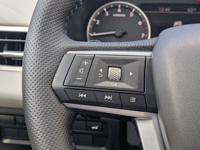 New 2026 Mitsubishi Outlander SE image 28