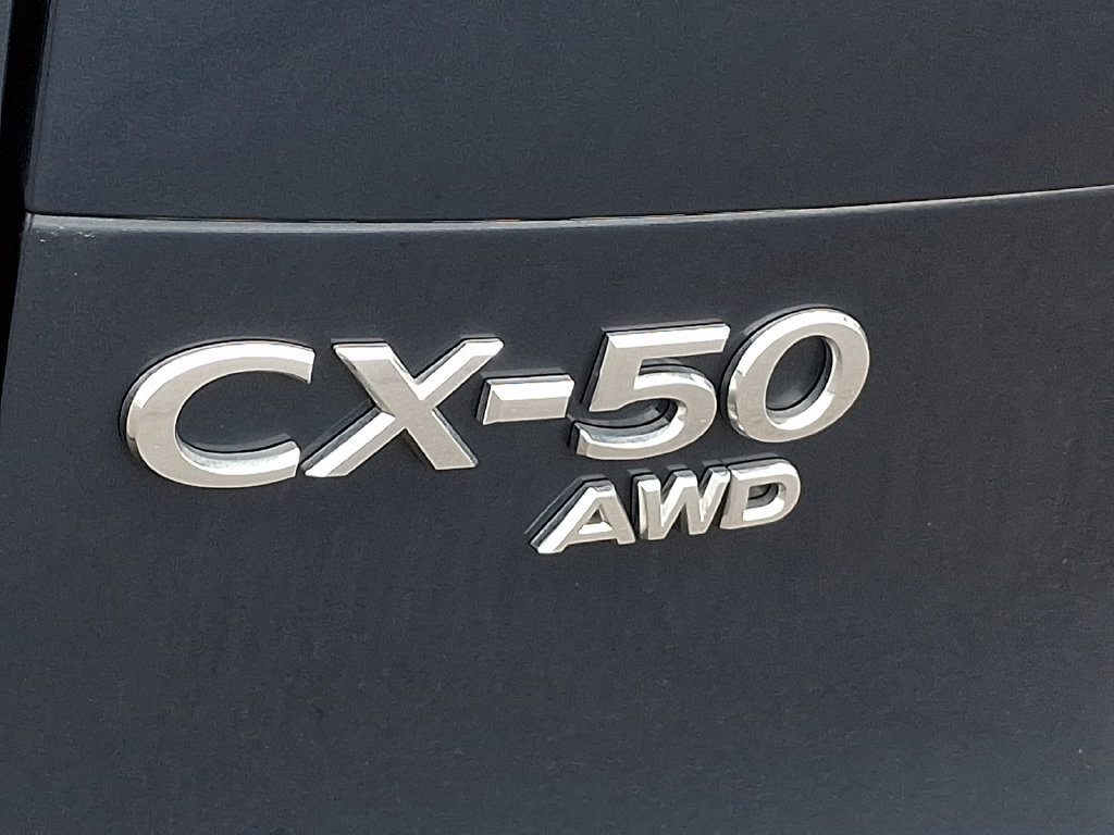 Used 2025 MAZDA CX-50 AWD 2.5 S w/ Premium Package image 32
