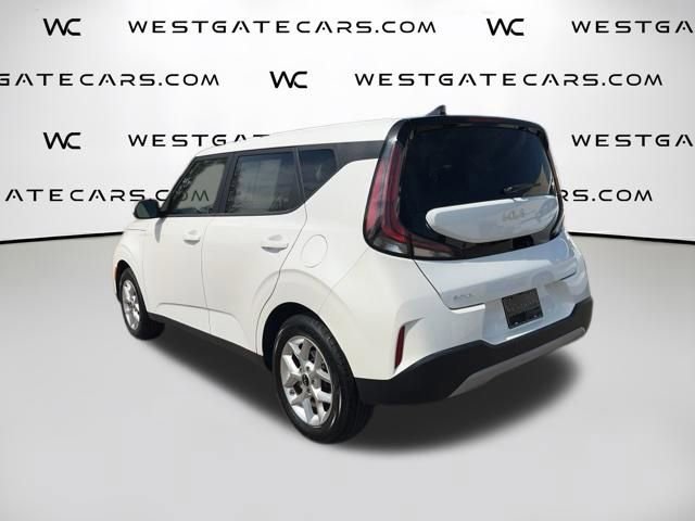 Used 2024 Kia Soul LX w/ Option Group 015 image 10