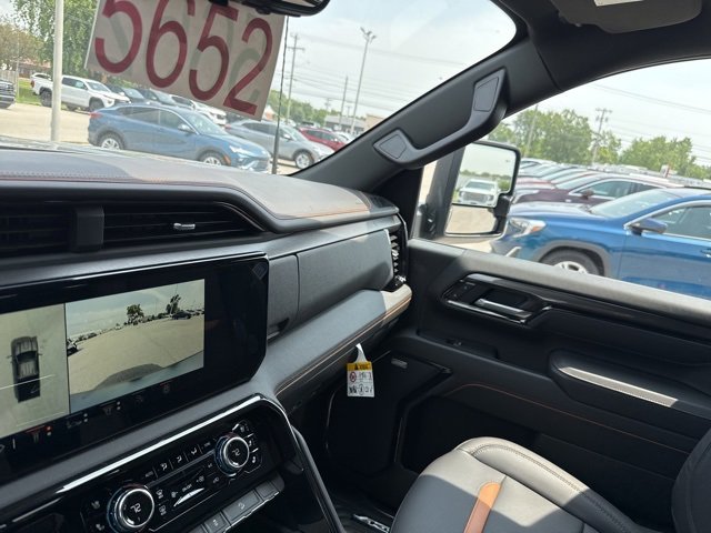 New 2025 GMC Sierra 2500 AT4 w/ AT4 Premium Plus Package image 49