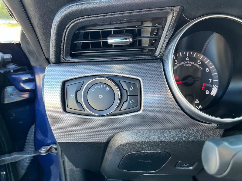 Used 2020 Ford Mustang GT image 9
