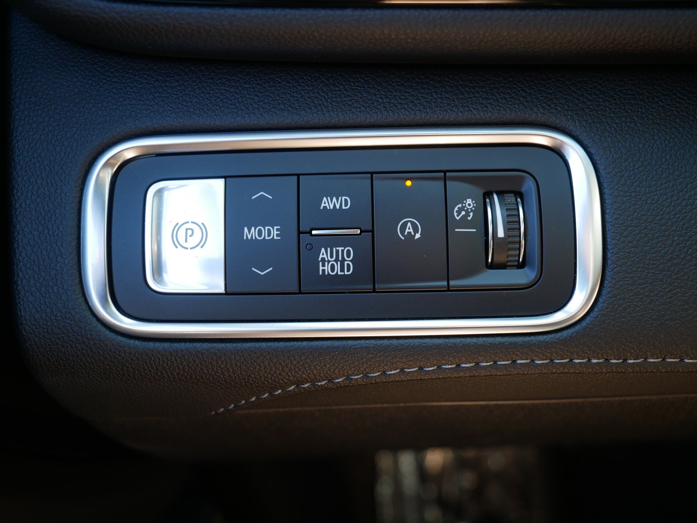 Used 2025 Buick Enclave Preferred image 26