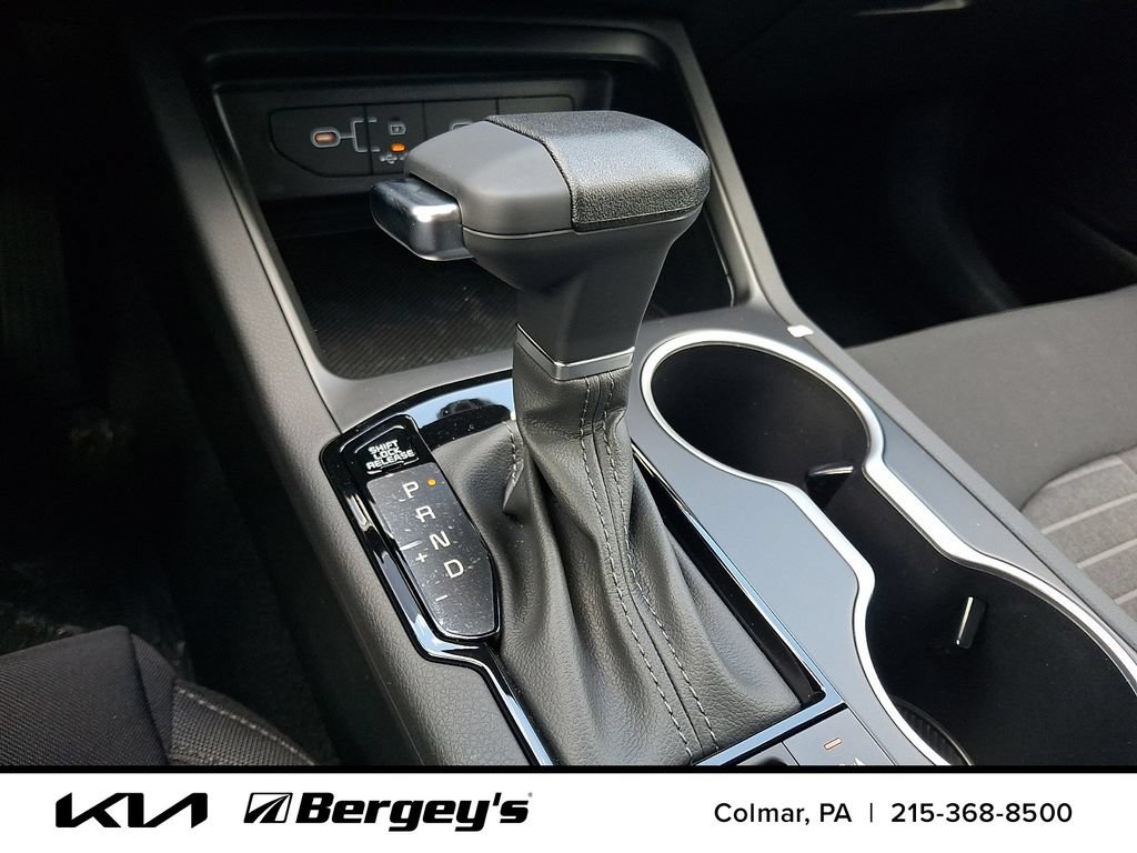 New 2026 Kia K5 LXS FWD image 12