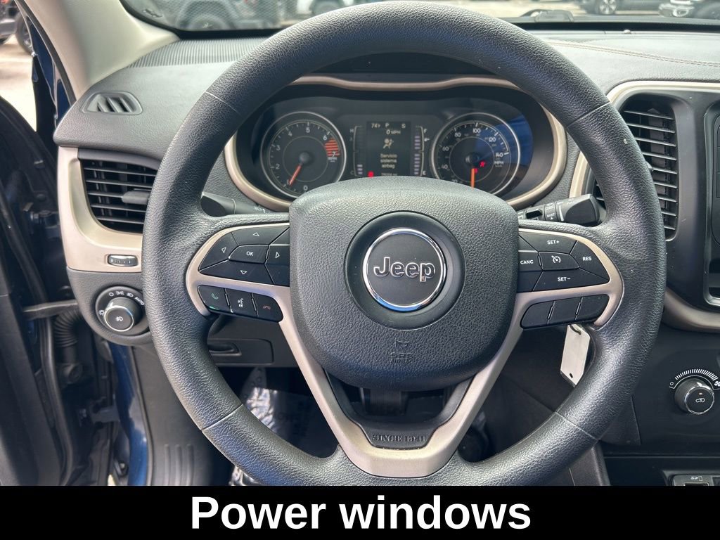 Used 2018 Jeep Cherokee Latitude image 16